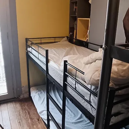 Private Bedroom 13m2 In Sharing Flat Of 30m2